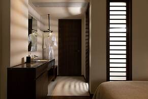 Ancient Charm Luxe Retreat Lijiang