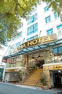 Aloha Hotel