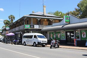 Mannum Hotel