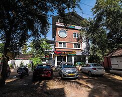 Royal 78 Backpackers Bar & Restaurant