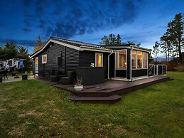 5 Star Holiday Home in Hals