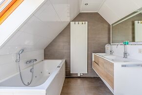 Charming Villa Near the sea and Forest