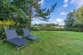 Charming Villa Near the sea and Forest