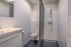 Cozy and Comfortable 4-person Bungalow