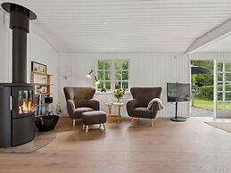 4 Star Holiday Home in Roslev