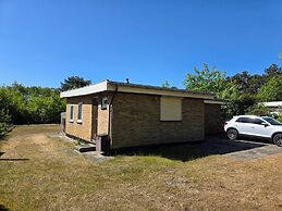 Bungalow for 6 Persons With a Very Spacious South-facing Garden