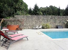 Beautiful 17th Century Character Residence