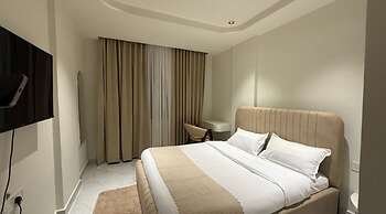 Lux Living Hotel