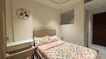 Lux Living Hotel