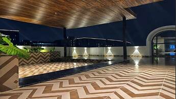 Lux Living Hotel