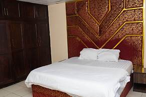 PROMISE HOTELS HOMES AND APARTMENT