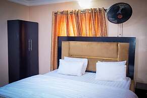 PROMISE HOTELS HOMES AND APARTMENT