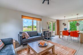 Charming Villa With Sauna on the Water