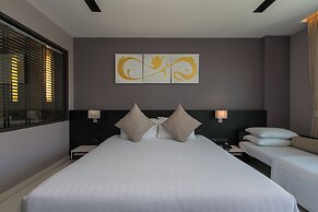 Studio Apartments With Shared Pool Near