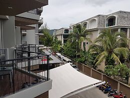 Studio Apartments With Shared Pool Near