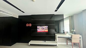 Studio Apartments With Shared Pool Near
