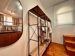 MG Cottage