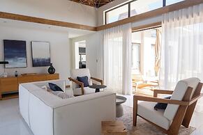 Jacaranda Luxury Villas by Maritim