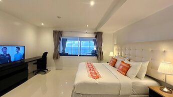 Sunset Plaza Condominium