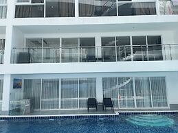 Sunset Plaza Condominium