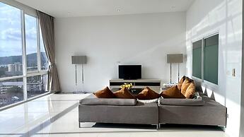 Sunset Plaza Condominium