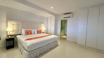 Sunset Plaza Condominium