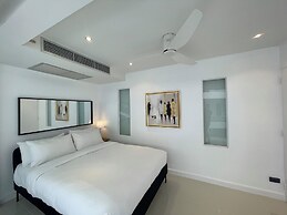 Sunset Plaza Condominium