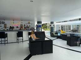 Sunset Plaza Condominium