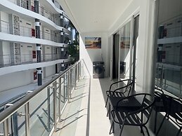 Sunset Plaza Condominium