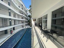Sunset Plaza Condominium