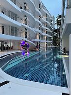 Sunset Plaza Condominium