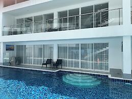 Sunset Plaza Condominium