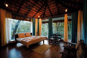 Golden Leaf Resort