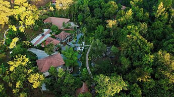 Golden Leaf Resort