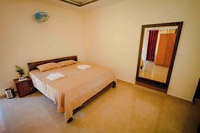 Golden Leaf Resort