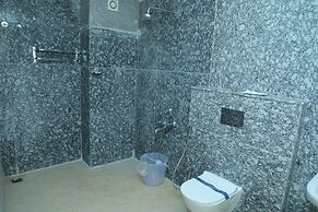 Le Kumar Residency