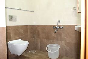 Le Kumar Residency