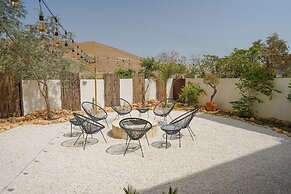 Maison Miraj