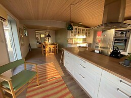 5 Star Holiday Home in Oro