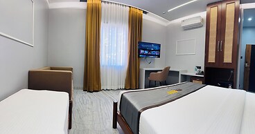 Hotel Mumbai House - Pithampur