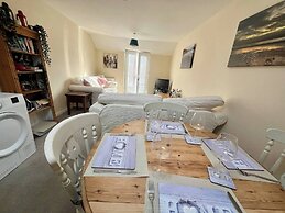 Entire Two Bedroom Detached Coach House