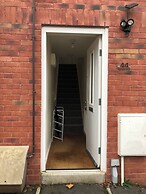 Entire Two Bedroom Detached Coach House