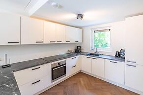 Charming Country House for 6 People