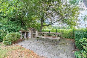 Charming Country House for 6 People