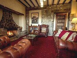 Noddfa Country House