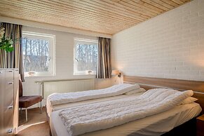 Charming Detached Bungalow for 4 People