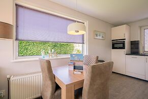 Charming Detached Bungalow for 4 People