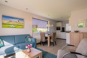 Charming Detached Bungalow for 4 People