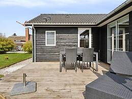 5 Star Holiday Home in Borkop