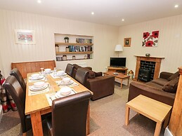 Lake Cottage